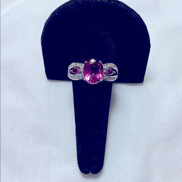 Oval Pink Topaz 3.85ctw. - Picture 4 of 13